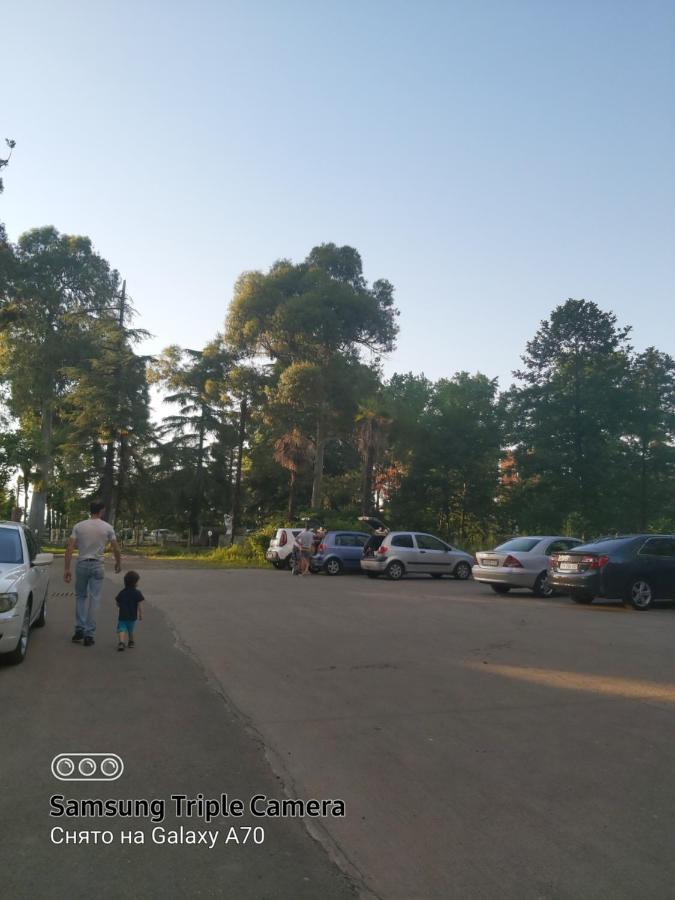 Квартира У Моря С Двумя Балконами Batoemi Buitenkant foto