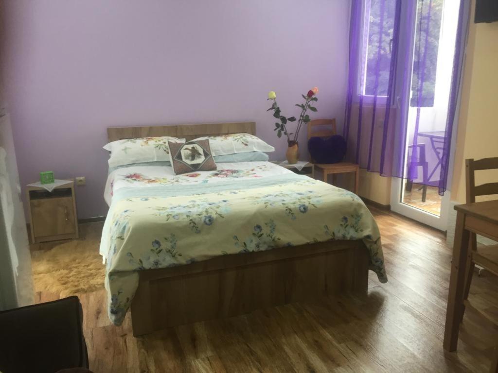Квартира У Моря С Двумя Балконами Batoemi Buitenkant foto